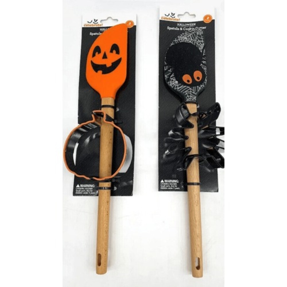 Way to Celebrate Halloween Spatula‎ and Cookie Cutter Pumpkin and Spider Set